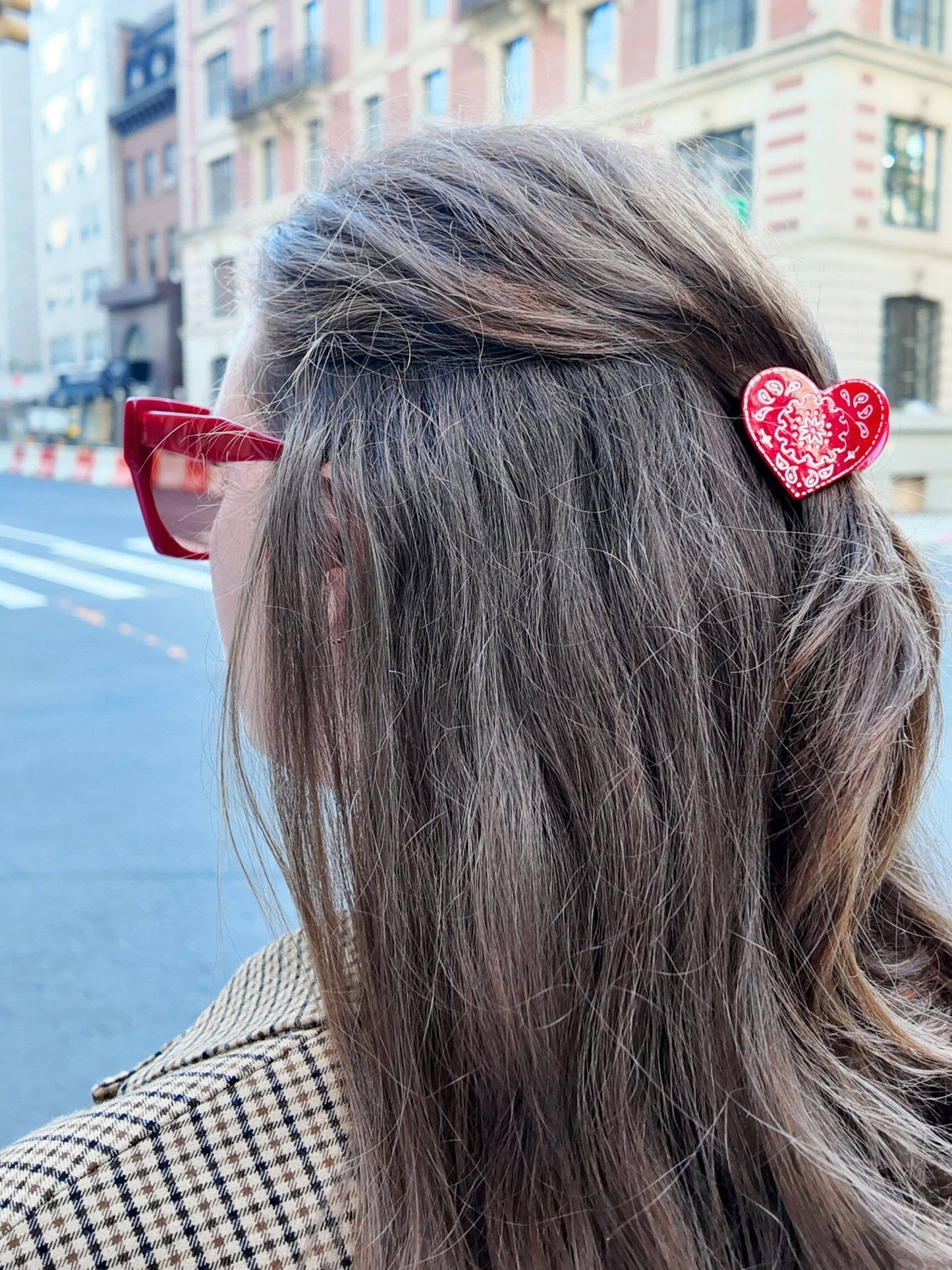 Hand-painted Mini Paisley Heart Claw Hair Clip