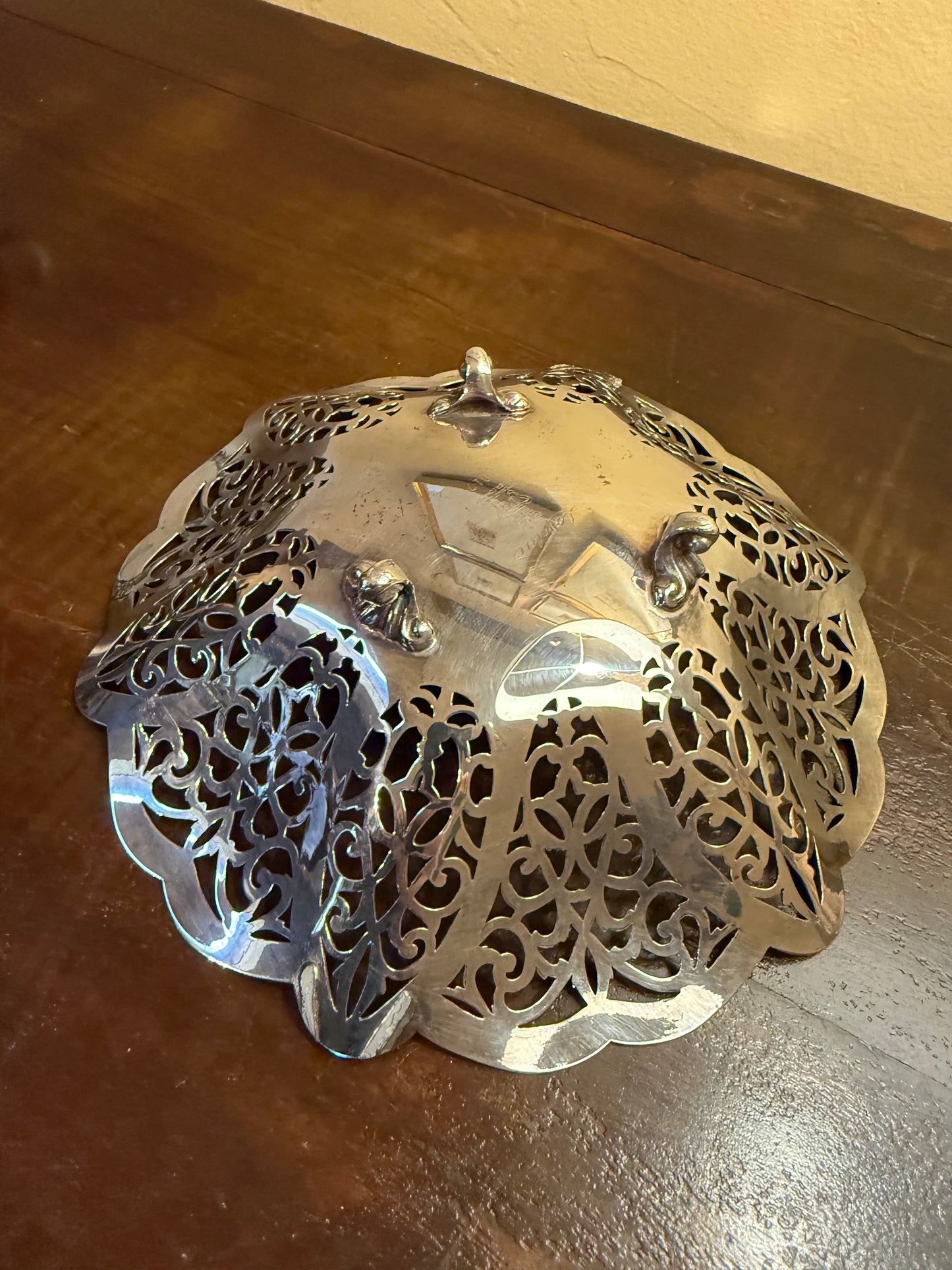 Vintage Lovelace Dish - Version I