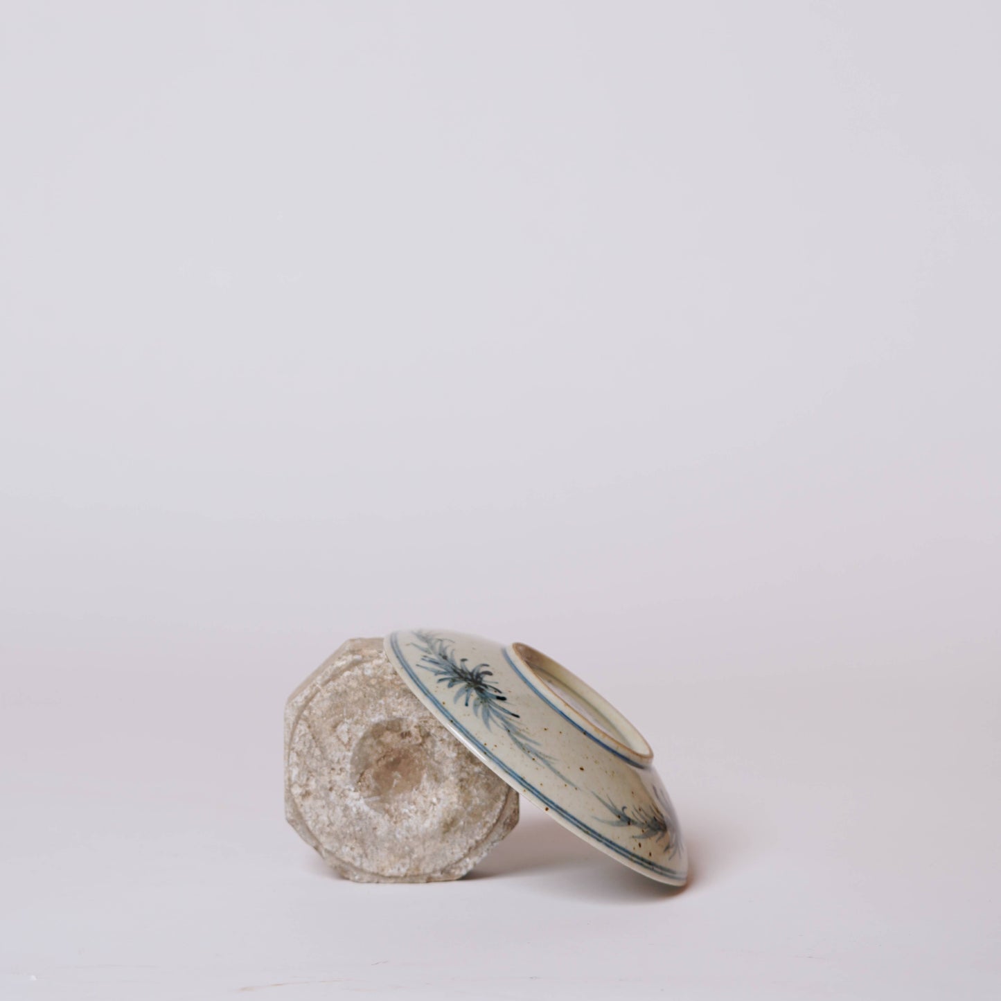 Small Blue and White Porcelain Floral Bouquet Dish