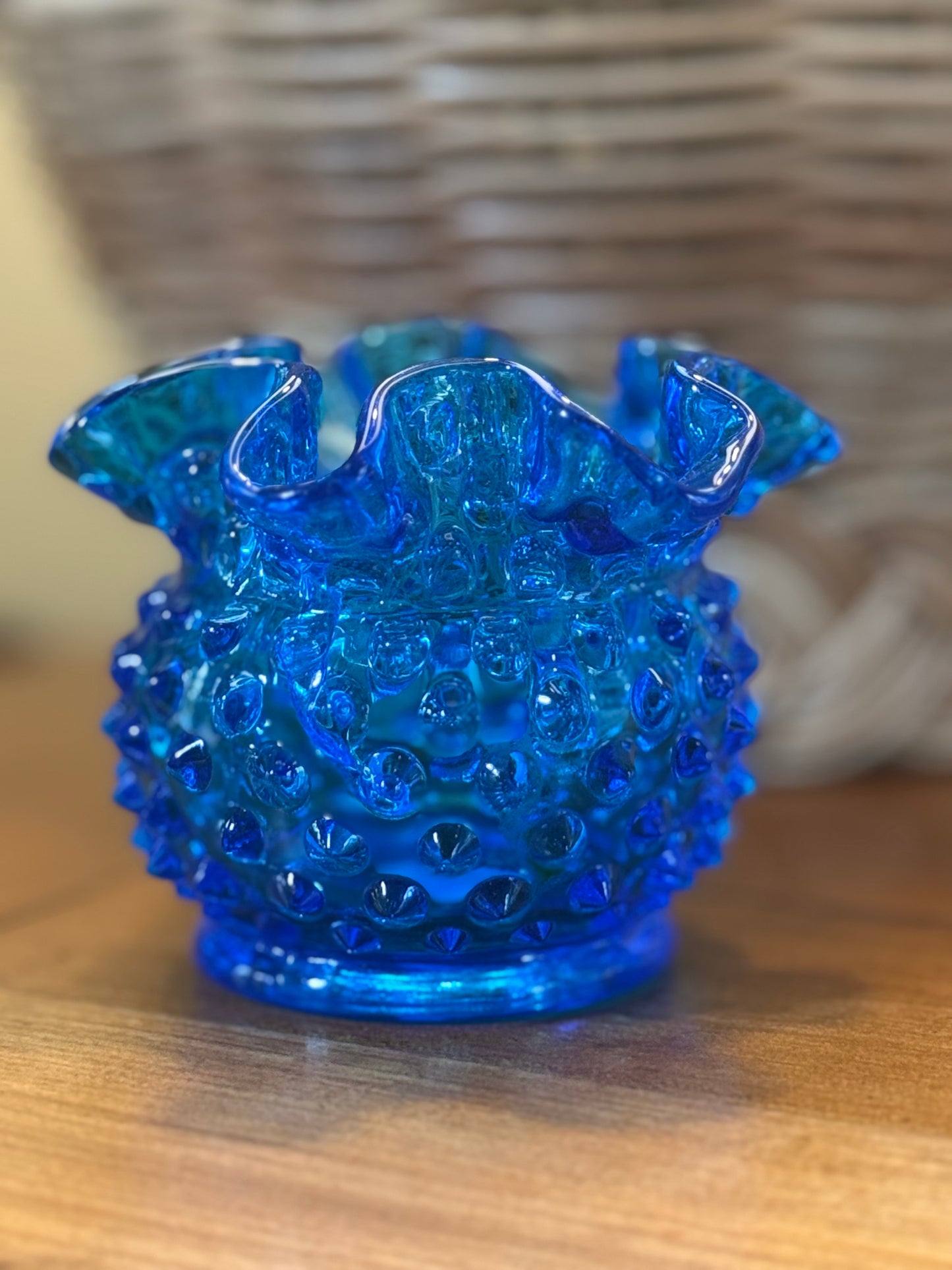 Vintage Fenton Hobnail Colonial Blue Vase