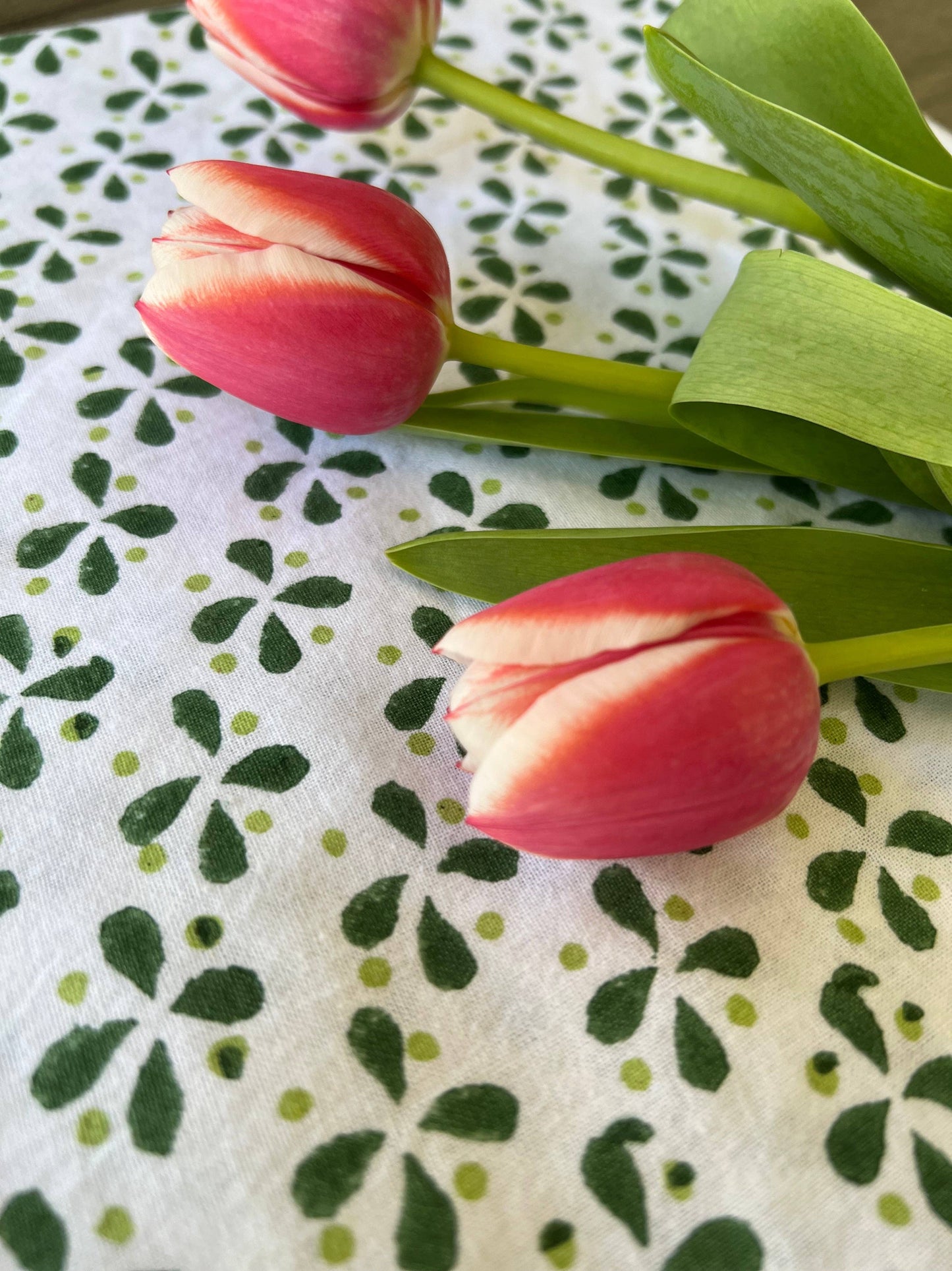 Set of Petals Napkins in Green