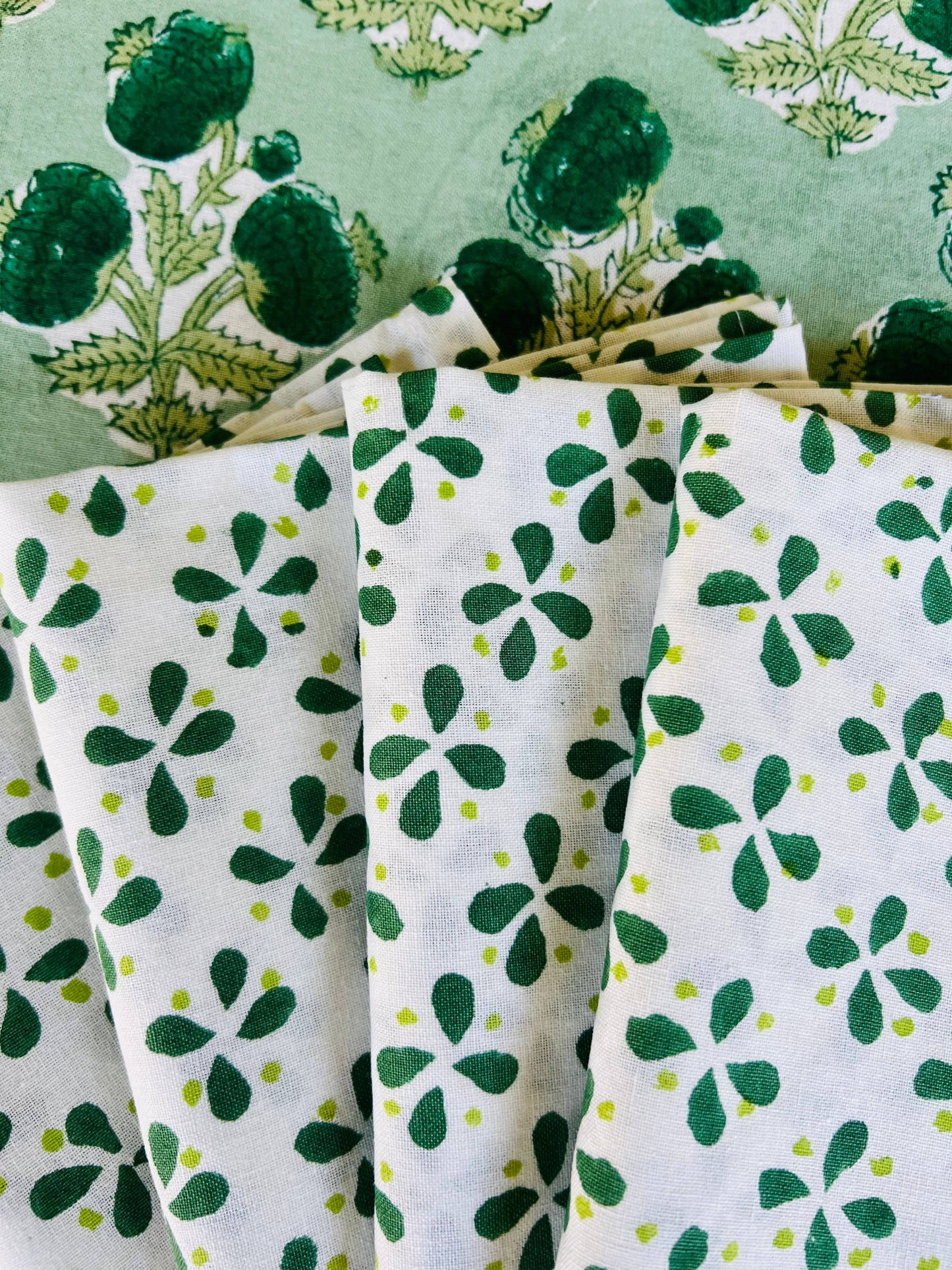 Set of Petals Napkins in Green
