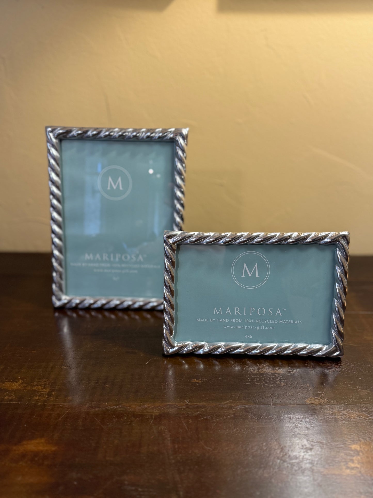Mariposa 5x7 Picture Frame